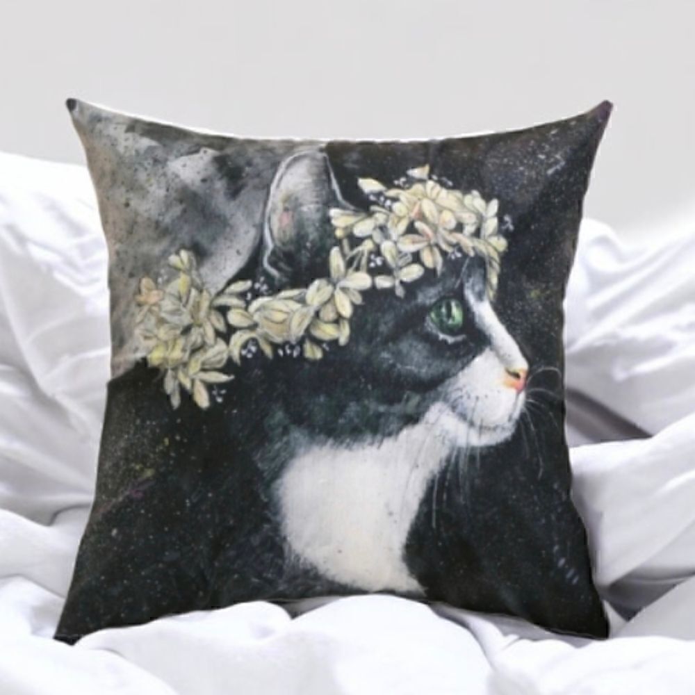 Cat Design Pillowcase for Accent Pillow